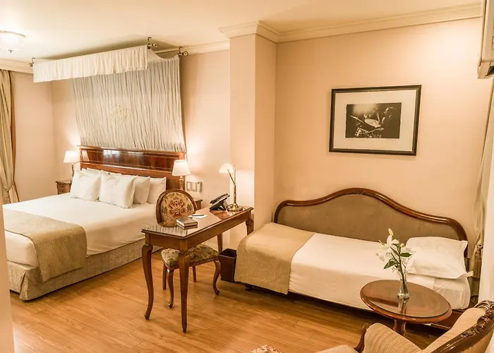 Melia Recoleta Plaza Hotel